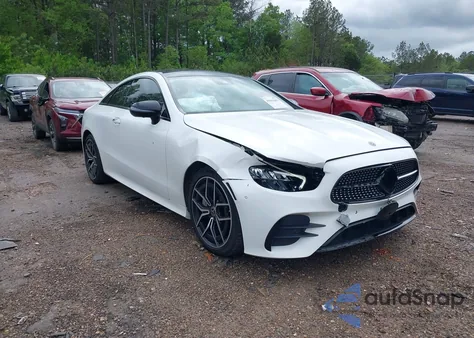 2021 Mercedes-Benz E 450 z USA, uszkodzony, nr VIN W1K1J5JB1MF156684